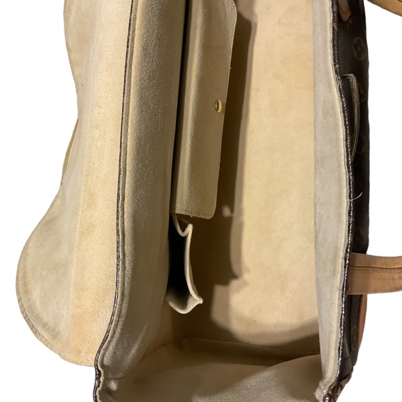 Louis Vuitton Beverly GM - Picture 10 of 14